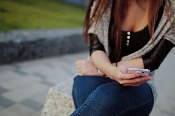 When to Text Her